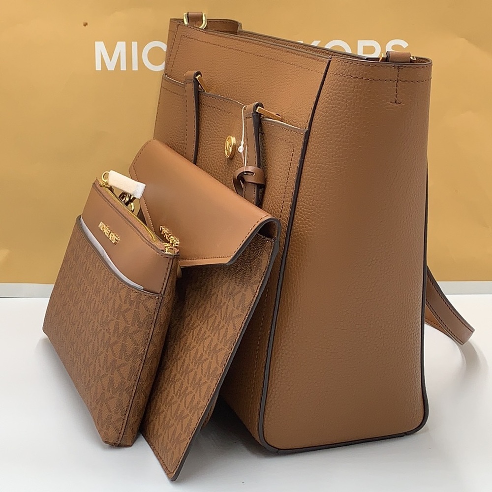 MICHAEL KORS 
Maisie Large Pebbled Leather 3-in-1 Tote Bag LUGGAGE SIGNATURE - Picture 5 of 13
